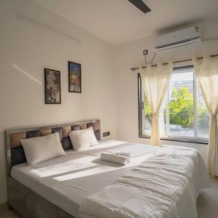 Almond Villa Find Your Paradise Алібаґ Екстер'єр фото